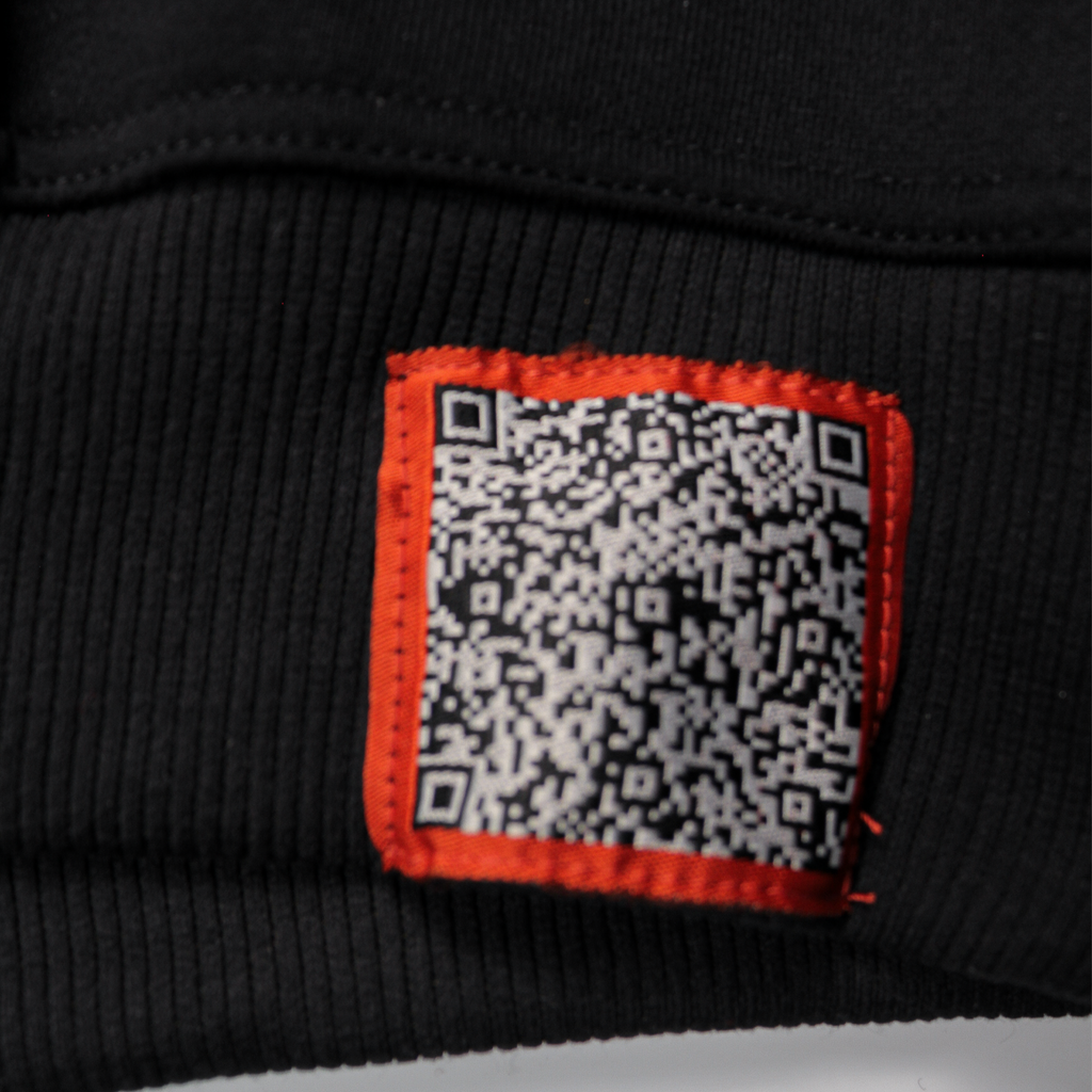 Quest i Black Hoodie